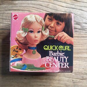 American Girl Julie’s Christmas Gift Set, 2007, Retired, Complete in Box